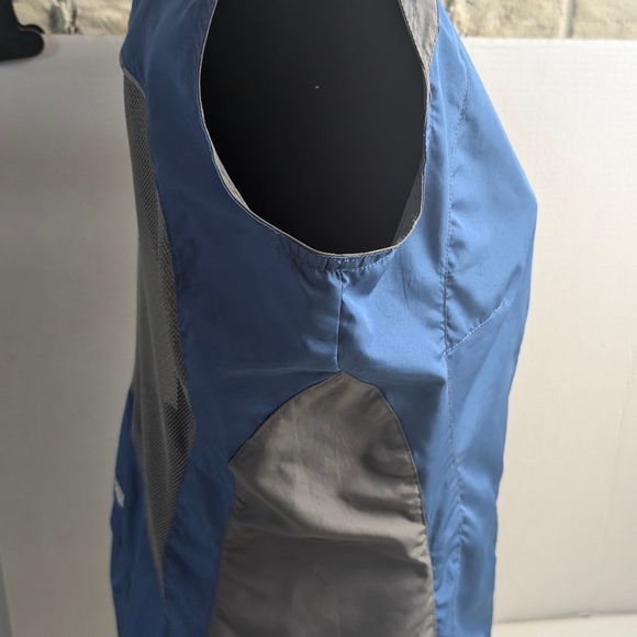 PEARL IZUMI Womens XL Sleeveless Blue Windbreaker Fitness Vest Cycling Running - Picture 7 of 8